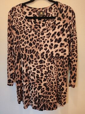 JM Collection Animal Print Lomg Sleeve Tunic Size XL